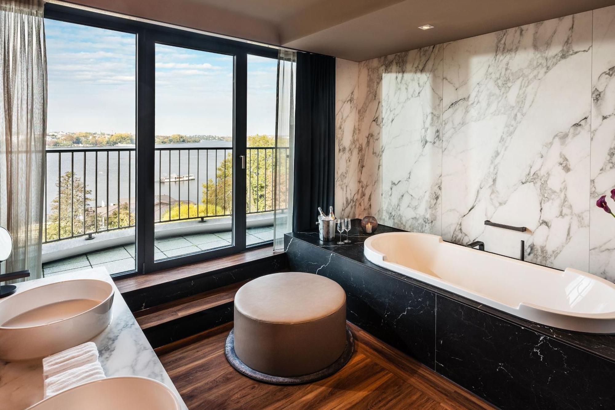 Le Meridien 5* Hamburg